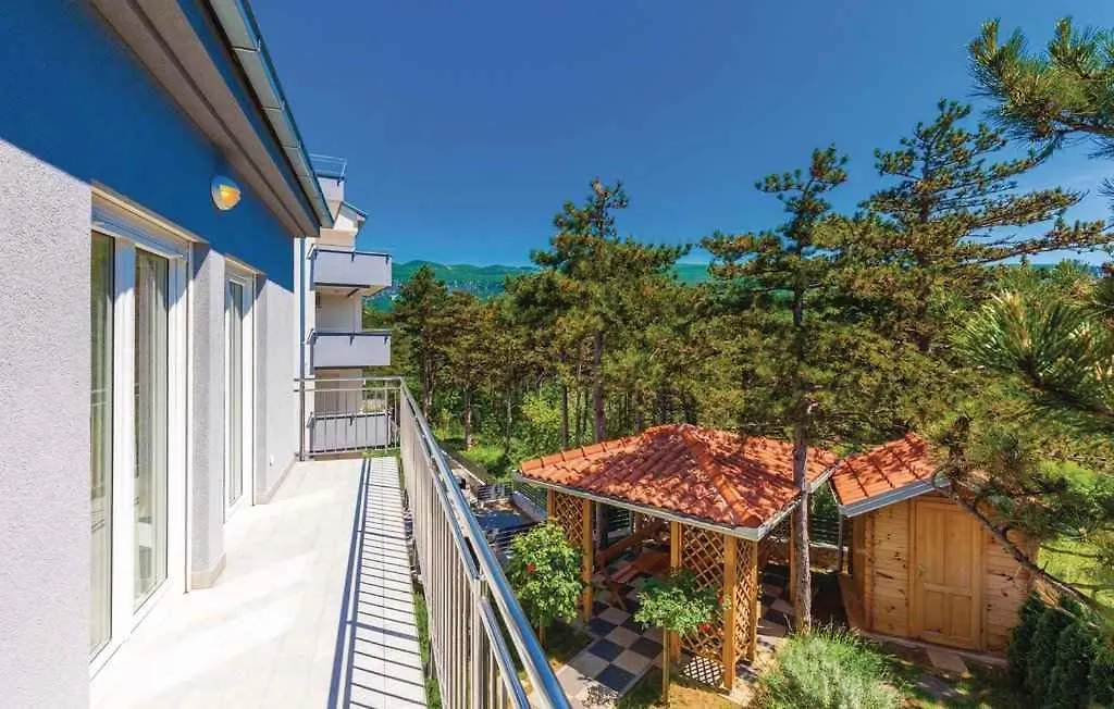 Holiday Home In Crikvenica 39227 Croatie
